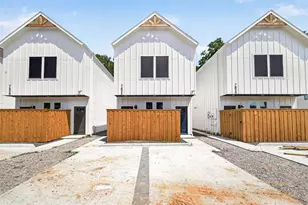 7826 Beckley St, Houston, TX 77088 - Photo 3