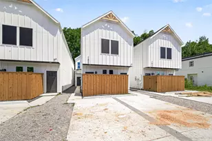 7826 Beckley St, Houston, TX 77088 - Photo 1