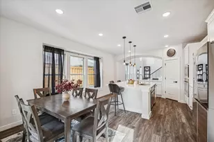 7933 Spring Run Dr, Magnolia, TX 77354 - Photo 9