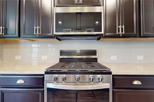 1014 Barstow Dr, Rosharon, TX 77583 - Photo 9