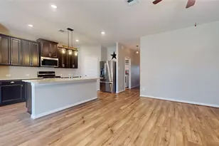1014 Barstow Dr, Rosharon, TX 77583 - Photo 5