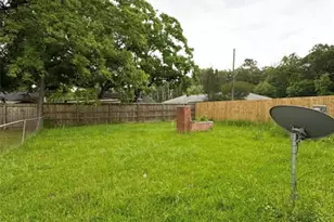 101 West St, Liberty, TX 77575 - Photo 5