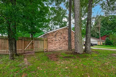 3230 Brookgreen Drive, Houston, TX 77339 - Photo 3