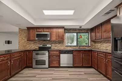 3230 Brookgreen Drive, Houston, TX 77339 - Photo 13