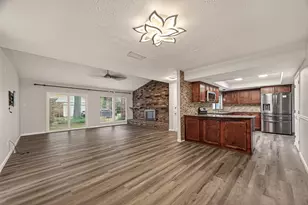 3230 Brookgreen Dr, Houston, TX 77339 - Photo 9