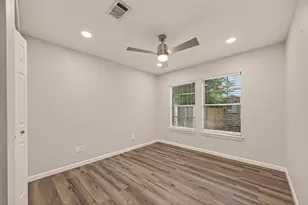 3230 Brookgreen Dr, Houston, TX 77339 - Photo 25
