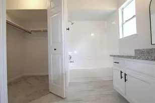 7713 Ellis Dr, Houston, TX 77489 - Photo 13