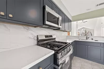 10707 Staghill Drive, Houston, TX 77064 - Photo 21