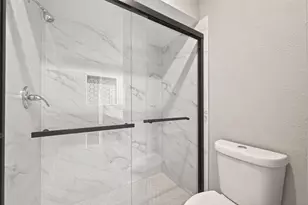 10707 Staghill Dr, Houston, TX 77064 - Photo 33