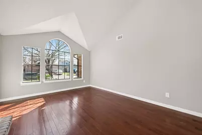 10707 Staghill Drive, Houston, TX 77064 - Photo 9