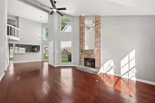 10707 Staghill Dr, Houston, TX 77064 - Photo 11