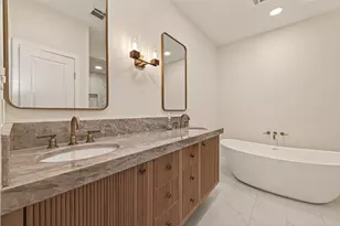 11711 Memorial Dr, Houston, TX 77024 - Photo 19