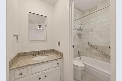 11711 Memorial Drive #659, Houston, TX 77024 - Photo 25