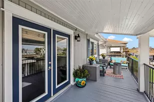 967 Bonita St, Bayou Vista, TX 77563 - Photo 3