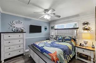 967 Bonita St, Bayou Vista, TX 77563 - Photo 17