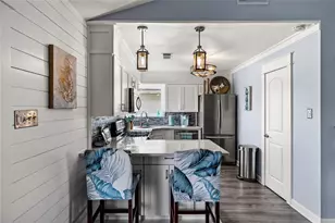 967 Bonita St, Bayou Vista, TX 77563 - Photo 13