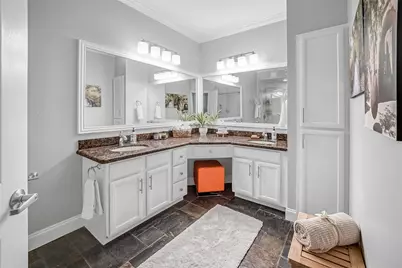 2111 Welch Street #A113, Houston, TX 77019 - Photo 15