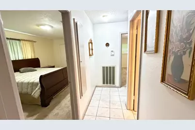6230 Knollwest Drive, Houston, TX 77072 - Photo 23