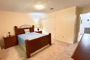 6230 Knoll West Dr, Houston, TX 77072 - Photo 31