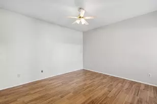 6602 Harbor Town Dr, Houston, TX 77036 - Photo 13