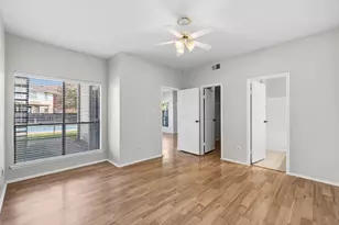 6602 Harbor Town Dr, Houston, TX 77036 - Photo 9