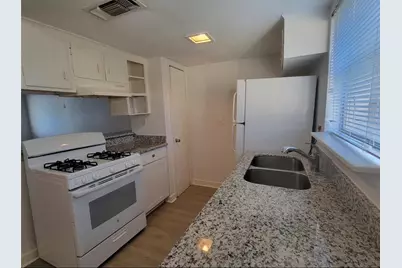 806 Danna Street, League City, TX 77573 - Photo 5