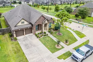 2309 Rosehill Gdn Trl, Pearland, TX 77089 - Photo 3