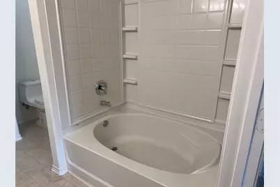 10 Druids Glen Place, The Woodlands, TX 77382 - Photo 19