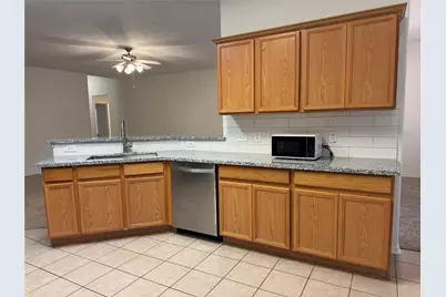 10 Druids Glen Place, The Woodlands, TX 77382 - Photo 7