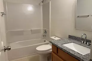 10 Druids Glen Pl, The Woodlands, TX 77382 - Photo 13