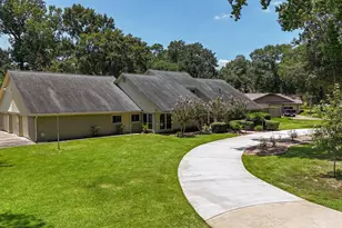 1630 Cypress Ln, Houston, TX 77339 - Photo 3
