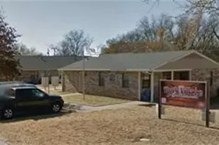716 Park St, Burkburnett, TX 76354 - Photo 3