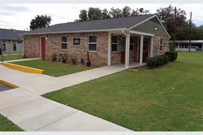 716 Park Street, Burkburnett, TX 76354 - Photo 1