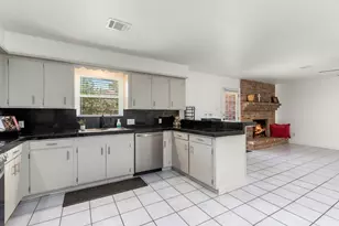 11030 Hayslip Ln, Houston, TX 77041 - Photo 13