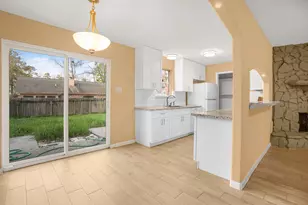 3303 Glen Spring Dr, Houston, TX 77339 - Photo 7