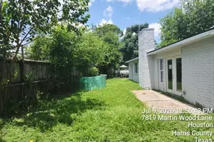 7819 Martin Wood Ln, Houston, TX 77086 - Photo 13