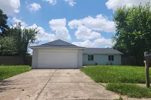 7819 Martin Wood Ln, Houston, TX 77086 - Photo 1