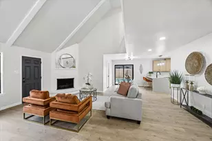 2923 Kenross St, Houston, TX 77043 - Photo 9