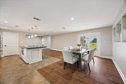 9203 Avenue G, Liverpool, TX 77577 - Photo 13