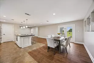 9203 Avenue G, Liverpool, TX 77577 - Photo 13