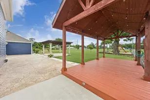 9203 Avenue G, Liverpool, TX 77577 - Photo 33