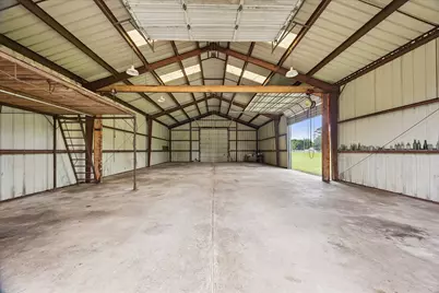 9203 Avenue G, Liverpool, TX 77577 - Photo 39