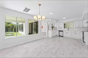 12847 Ashford Knoll Dr, Houston, TX 77082 - Photo 11