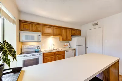 1311 Antoine Drive #200, Houston, TX 77055 - Photo 5