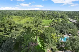 14655 Champion Forest Dr, Houston, TX 77069 - Photo 21