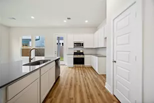 3014 La Rambla Dr, Houston, TX 77047 - Photo 11