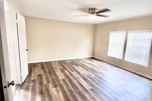 11720 W Small Oak Ln, Willis, TX 77378 - Photo 13