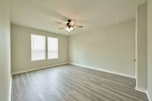 2214 Timberland Country Ct, Conroe, TX 77304 - Photo 33