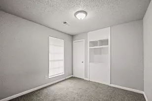 122 W Havner Ln, Houston, TX 77037 - Photo 9