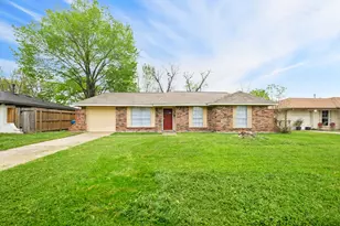 122 W Havner Ln, Houston, TX 77037 - Photo 1